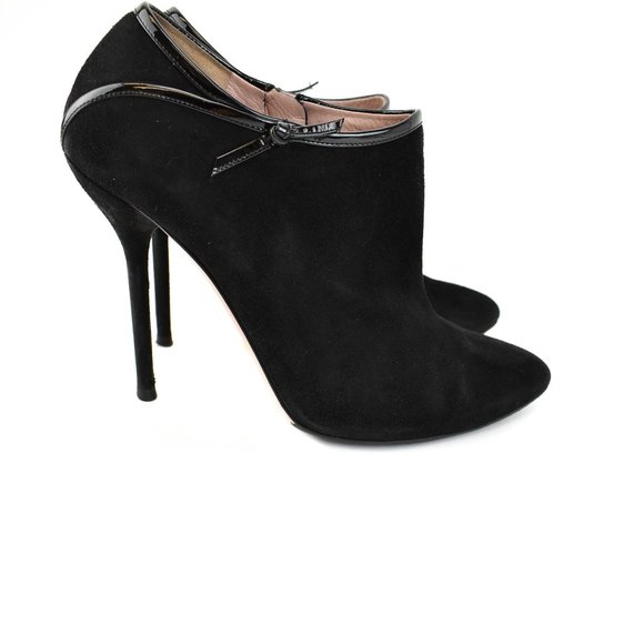 GUCCI: Black, Suede & Patent Leather Ankle Booties - Picture 3 of 9